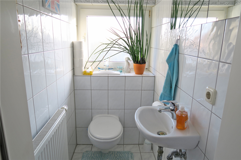 Moderne und helle 3 Zimmer-Wohnung mit Gäste-WC, Balkon und Stellplatz in B. O. - Südstadt