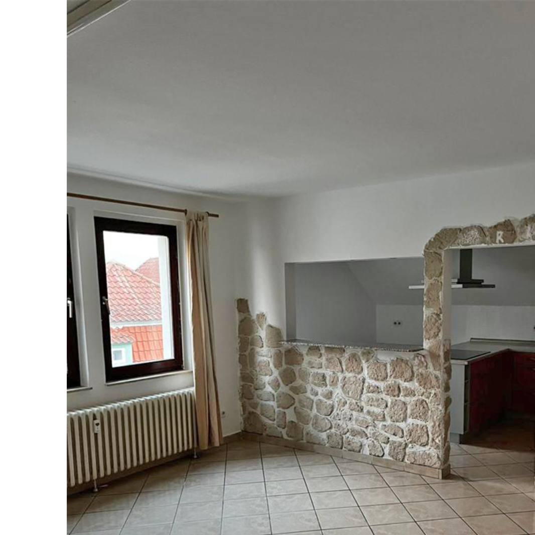 Großzügige und renovierte 4 Zimmer-Wohnung mit Einbauküche  in Herford - Altstadt