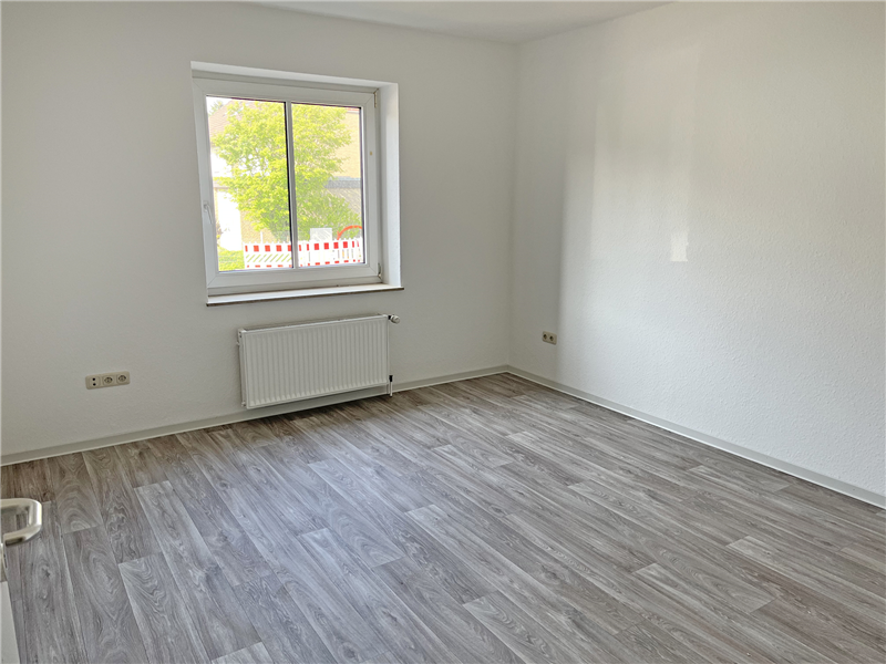 VERMIETET - Renovierte und helle 2 Zimmer-Wohnung mit Balkon und Tiefgarage   in Bad Oeynhausen – Südstadt/Nähe Herzzentrum