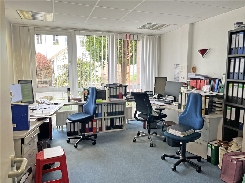 Großzügige und hell Bürofläche über 2 Etagen in Bad Oeynhausen - Rehme