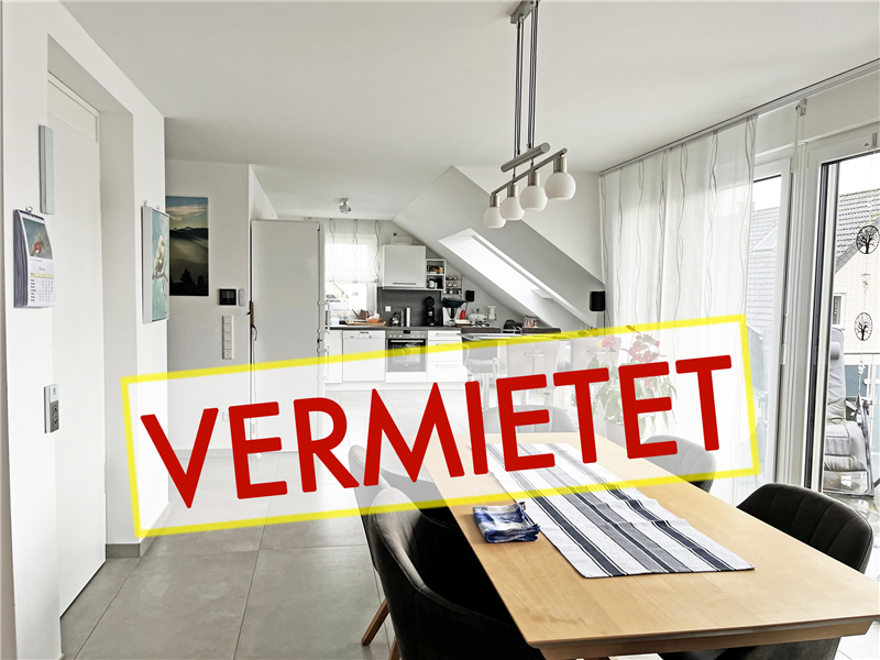 VERMIETET - Neuwertige, barrierefreie DG-Wohnung mit Penthouse-Charakter