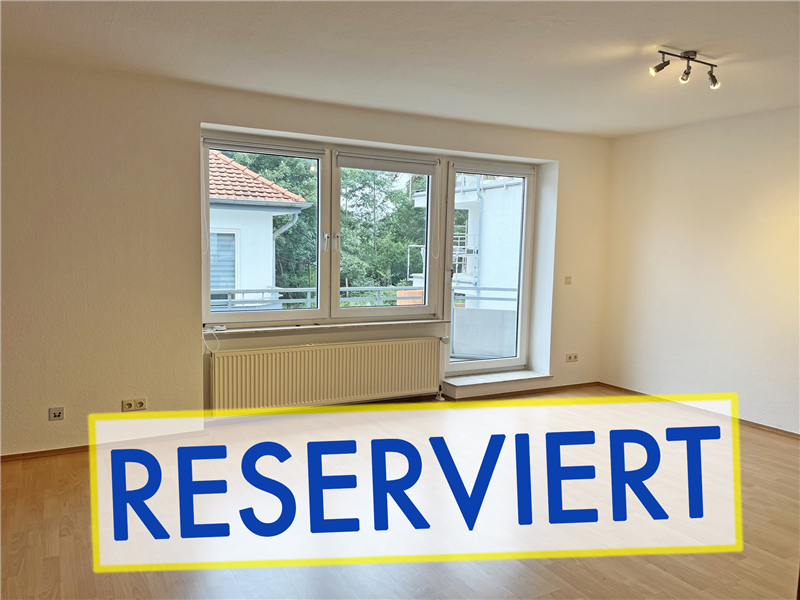 RESERVIERT - Sofort einzugsbereit Helles und renoviertes 1 Zimmer-Appartement mit Küchenzeile, Balkon und Tiefgaragenstellplatz in Löhne–Gohfeld